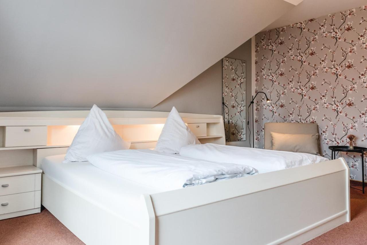 Straendhus Bed&Breakfast Hasselberg  Exterior foto