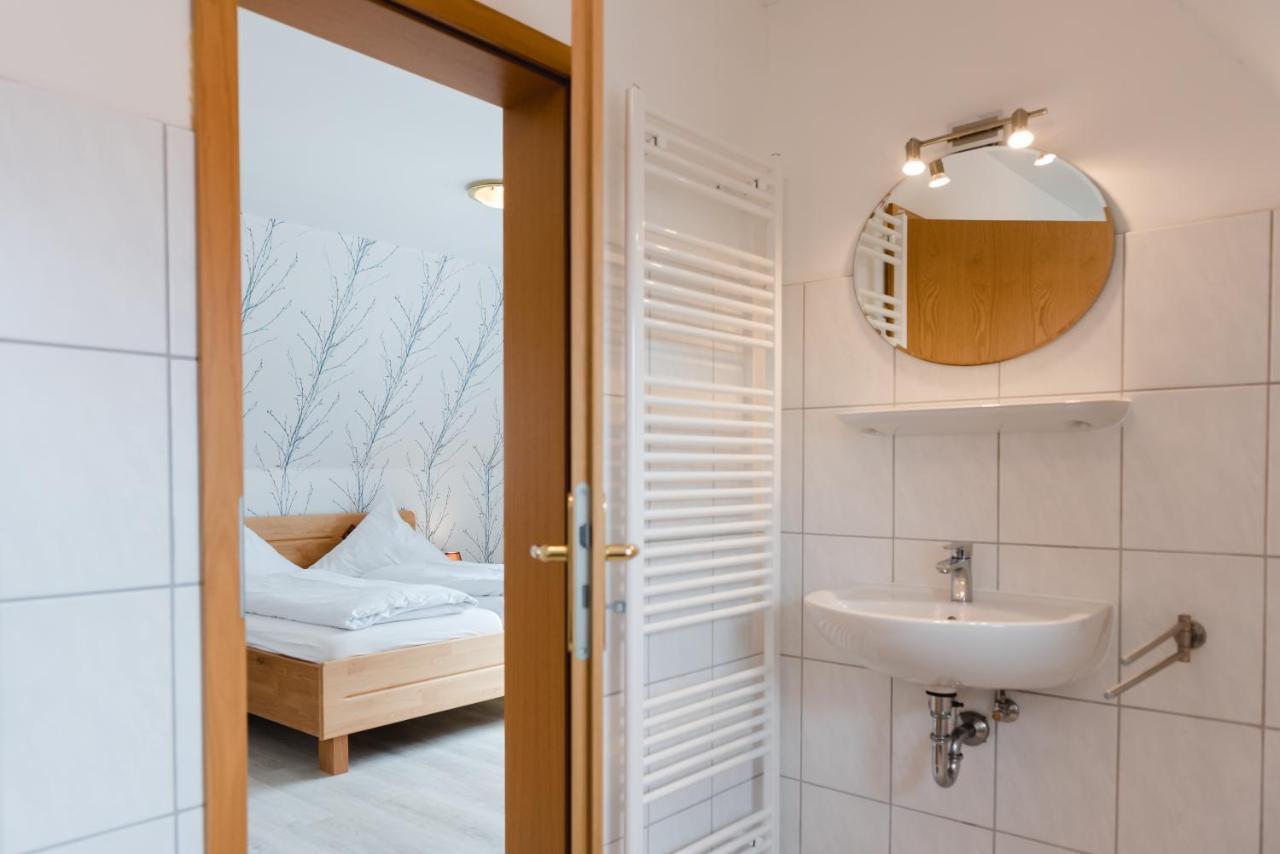Straendhus Bed&Breakfast Hasselberg  Exterior foto